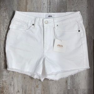 NWT White High Rise Fray Hem Shorts
